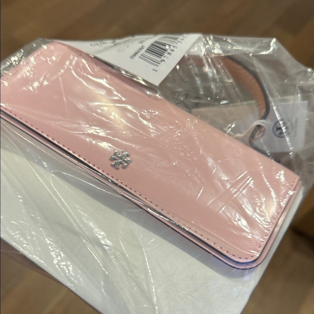 Tory Burch Light Pink Crossbody Bag with Tan Accents - Picture 10 of 10